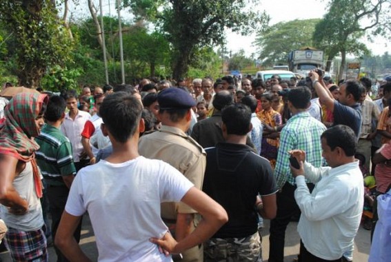 A ray of hope for REGA workers, to receive payment direct from MoRD from July 1; MoRD sanctions Rs. 1580 for 2015-16 FY A ray of hope for REGA workers, to receive payment direct from MoRD from July 1; MoRD sanctions Rs. 1580 for 2015-16 FY
